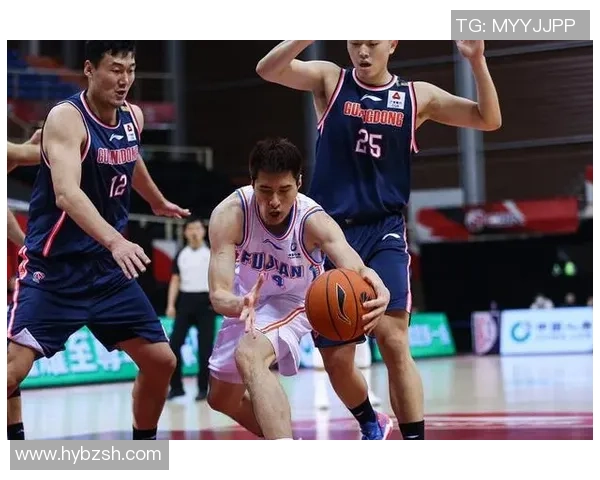 成都篮球队进攻策略分析与得失评估探讨